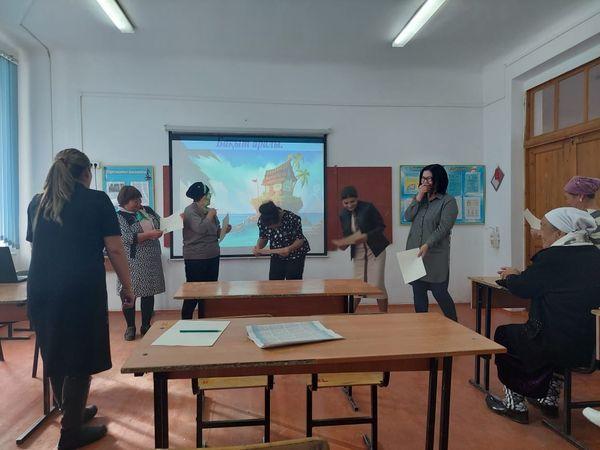 "Бақытты отбасы қауіпсіз ортадан басталады" тақырыбында ата-аналар жиналысы.