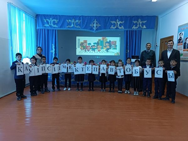 «Мектепке барар қауіпсіз жол!»,"Қауіпсіз мектеп автобусы!" тақырыптарында оқушылар мен ата-аналарға арналған ақпараттық түсіндіру жұмыстары.